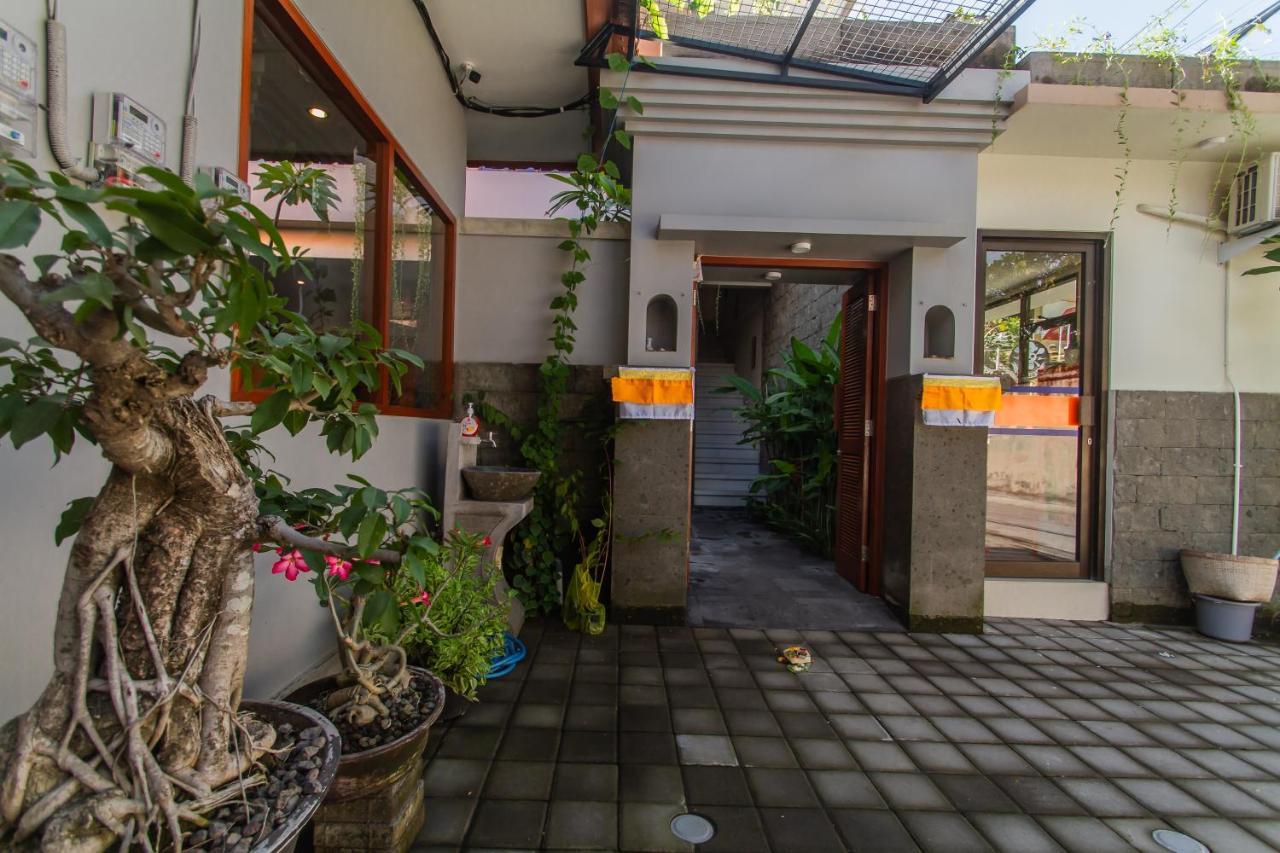 Naksa Homestay Sanur Екстериор снимка